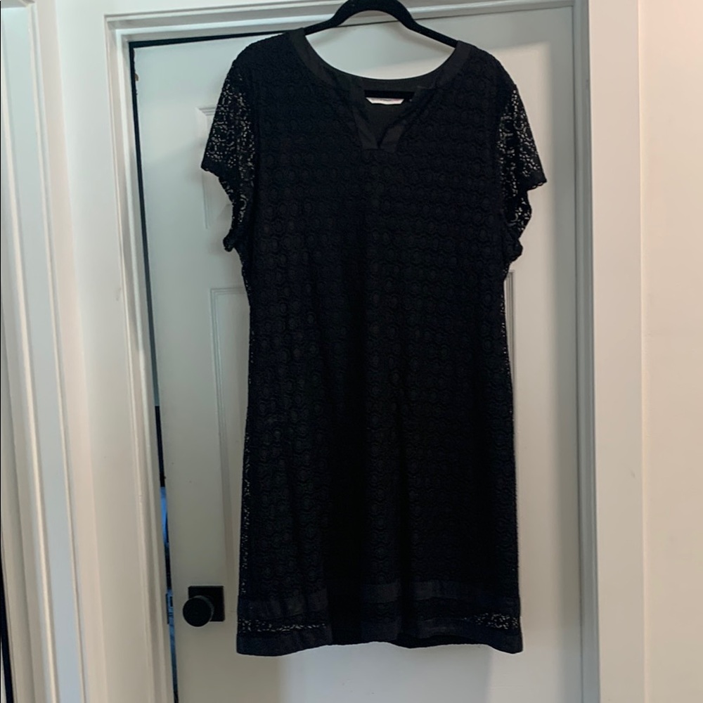 Isaac Mizrahi Black Lace Midi Dress